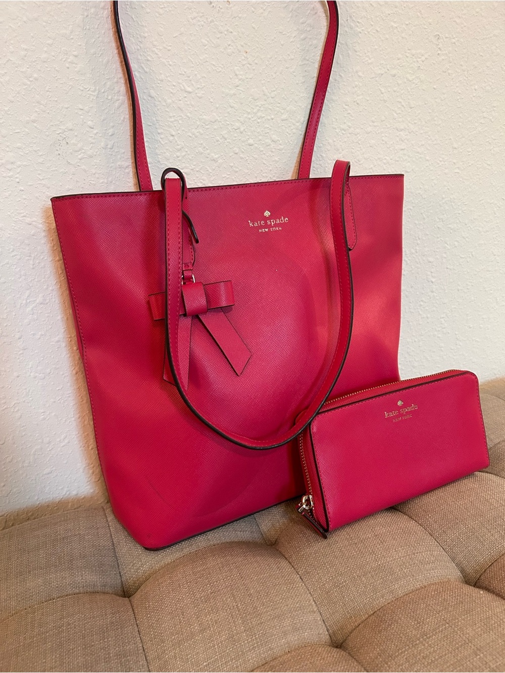 kate spade hot pink tote with matching wallet